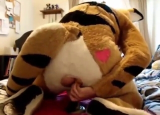 Zoo porn with a guy who shows off his crotch