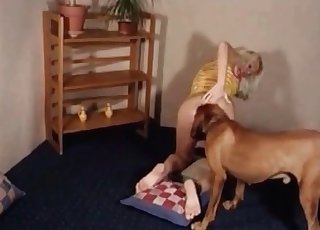 Mutt quickly licking my pussy