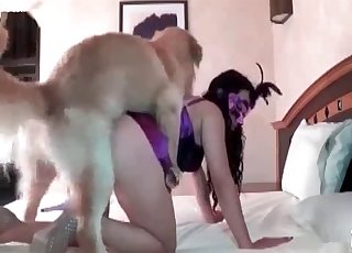 Mask-wearing chick drilled hard on a bed